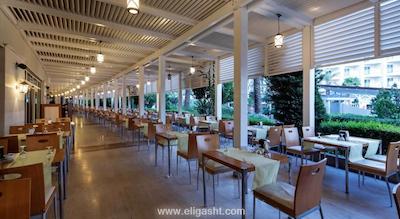 کریستال ادمیرال ریزورت سوئیتس اند اسپا