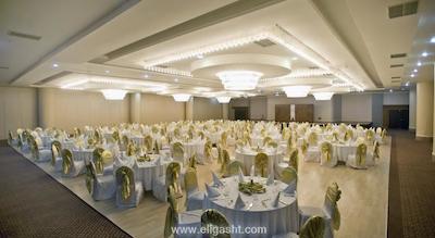 کریستال ادمیرال ریزورت سوئیتس اند اسپا