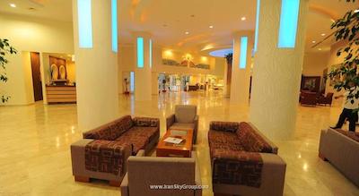 اوتیوم سی لایت ریزورت هتل