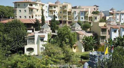 لیماک آرکادیا گلف