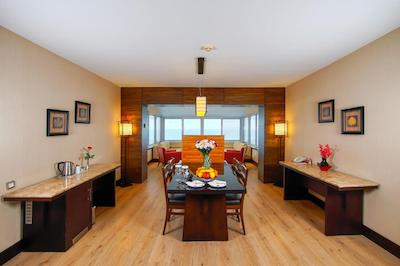 لیماک لارا دلوکس هتل اند ریزورت