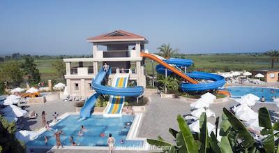 کریستال پارایسو ورد ریزورت اند اسپا