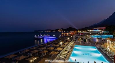 ماجستی کلاب لامر