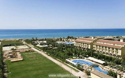 بلک بیچ ریزورت