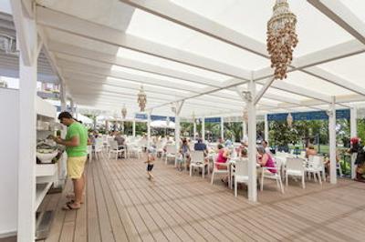 بلک بیچ ریزورت