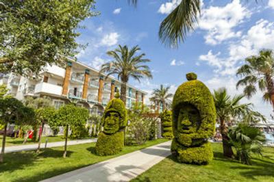 بلک بیچ ریزورت