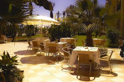 بلک بیچ ریزورت