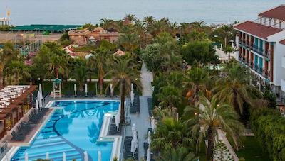 بلک بیچ ریزورت