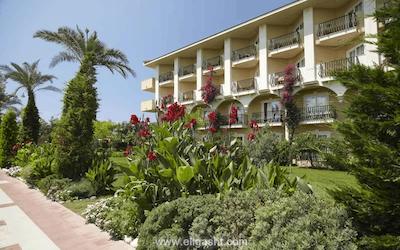 بلک بیچ ریزورت