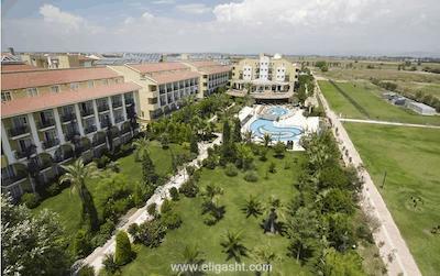 بلک بیچ ریزورت