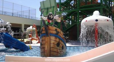 کریستال واترورلد ریزورت اند اسپا