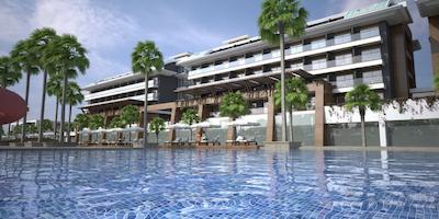 کریستال واترورلد ریزورت اند اسپا