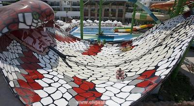 کریستال واترورلد ریزورت اند اسپا