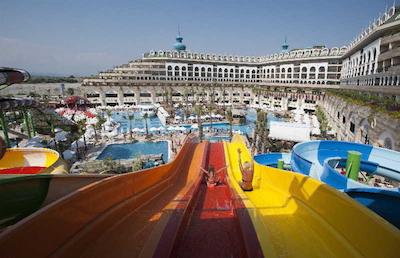 کریستال سان ست لاکچری ریزورت اند اسپا