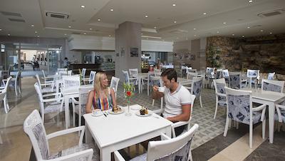 کریستال سان ست لاکچری ریزورت اند اسپا