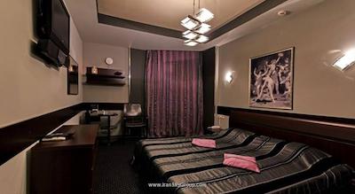 الکس هتل آن دیبنکو