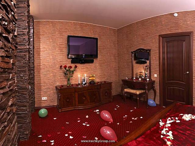 الکس هتل نا موژستوا