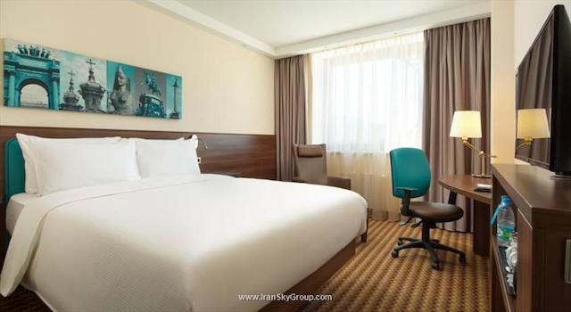 همپتون بای هیلتون سن-پترزبورگ اکسپوفروم