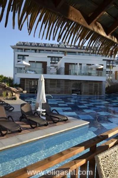 سنسیمار بلک ریزورت اند اسپا