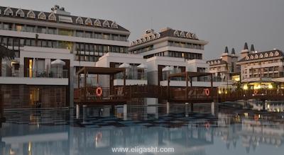 سنسیمار بلک ریزورت اند اسپا