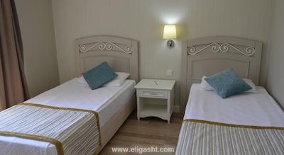 شروود گرینوود ریزورت هتل