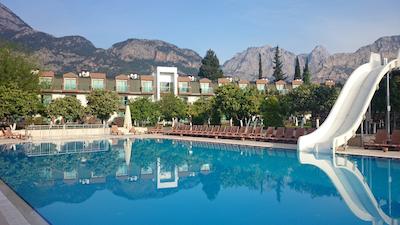 باتونت گاردن ریزورت