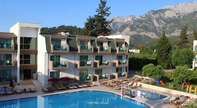 باتونت گاردن ریزورت