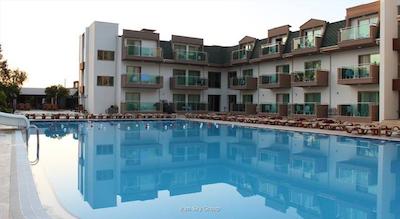 باتونت گاردن ریزورت