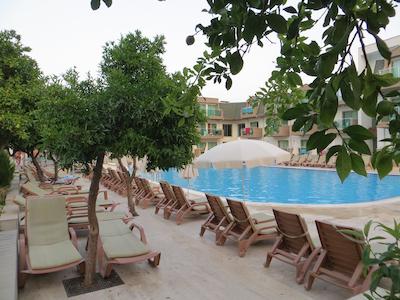 باتونت گاردن ریزورت