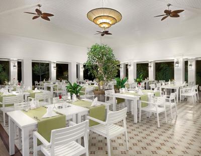 الا کوالیتی ریزورت بلک