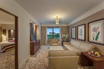 الا کوالیتی ریزورت بلک