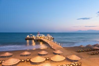 الا کوالیتی ریزورت بلک