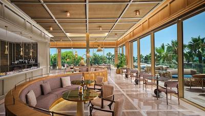 گلوریا سرنیتی ریزورت