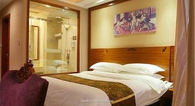 وینا هتل شانگهای پودونگ ایرپورت هواکشیا رود