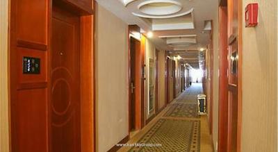 وینا هتل شانگهای پودونگ ایرپورت هواکشیا رود