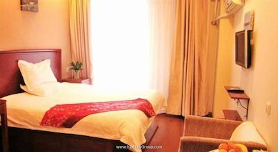 گرین تری این شانگهای هانگ کائو ایرپورت اپارتمنت هتل