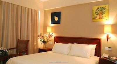 گرین تری این شانگهای هانگ کائو ایرپورت اپارتمنت هتل