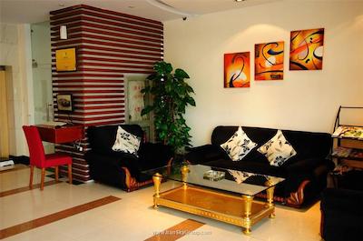 جوی فول هتل پودونگ ایرپورت وانشیا