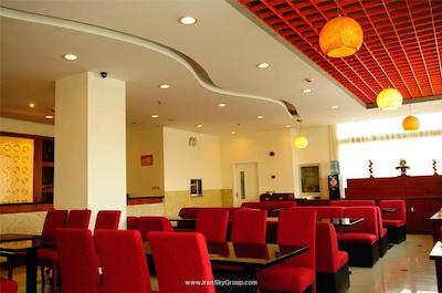 جوی فول هتل پودونگ ایرپورت وانشیا