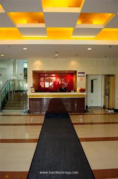 جوی فول هتل پودونگ ایرپورت وانشیا