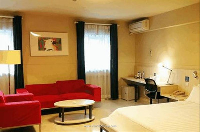 جینجیانگ این شانگهای چینگپو