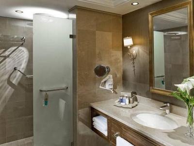 ریکسوس پرمیوم بدروم