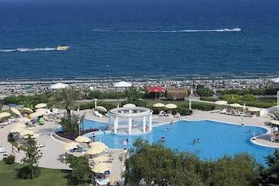 ماجستی میراژ پارک ریزورت