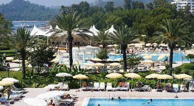 ماجستی میراژ پارک ریزورت