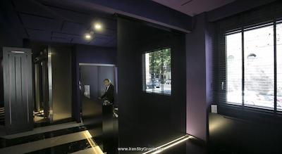 تاه تریبون هتل