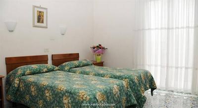 کسا ترا نوعی