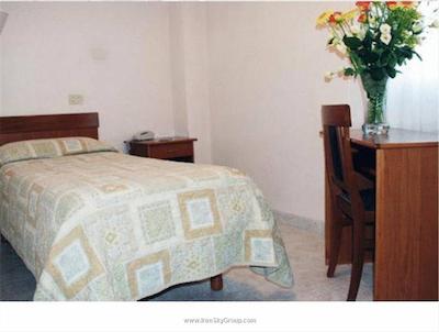 کسا ترا نوعی