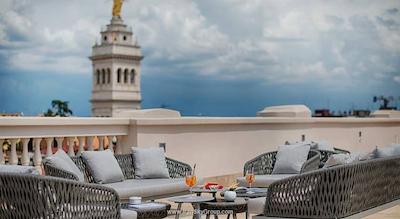 نه‌ کالکشن پلززو کینقوکنتو