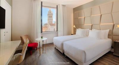 نه‌ کالکشن پلززو کینقوکنتو