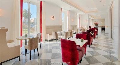 نه‌ کالکشن پلززو کینقوکنتو